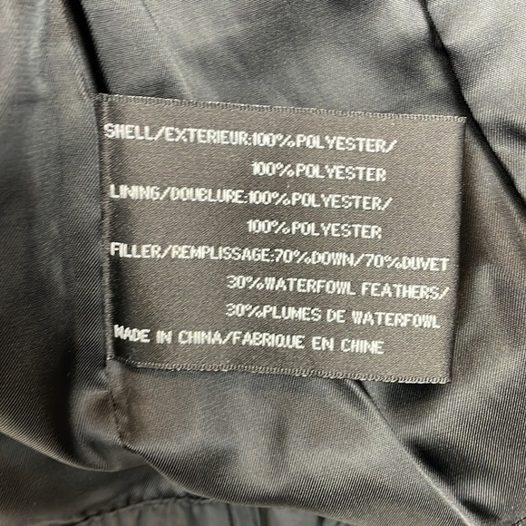 DKNY | Black Quilted Down Jacket; Zipper Front and Buckle Belt; Size Small - Picture 12 of 15